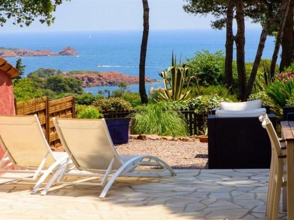 Bastidon Vue Mer Antheor-Cap-Roux Bagian luar foto